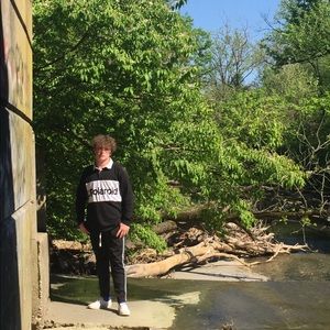 Meet your Posher, Dalton